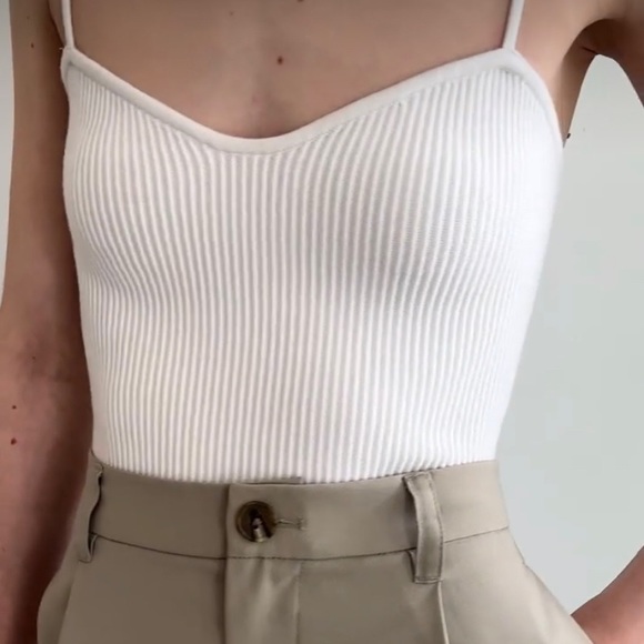 Oak + Fort Sweetheart Neck Tank - Picture 1 of 4